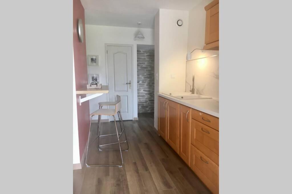 Apt Calme Vue Lac - 2 Chambres - Sauna آنسي المظهر الخارجي الصورة