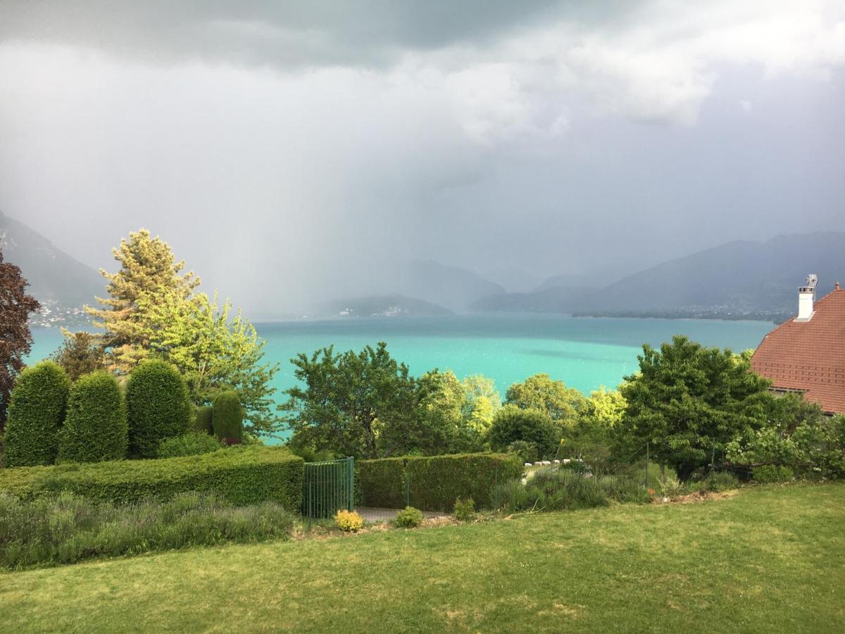 Apt Calme Vue Lac - 2 Chambres - Sauna آنسي المظهر الخارجي الصورة